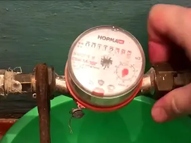 Демонтаж счетчика воды